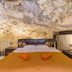 Vila Pleasant Stone House & Jacuzzi St Martin - Happy