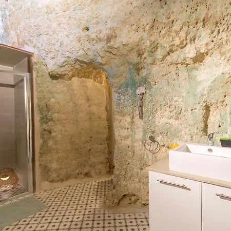 Pleasant Stone House & Jacuzzi St Martin - Happy L-Imgarr