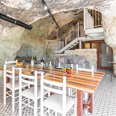 Villa Pleasant Stone House & Jacuzzi St Martin - Happy L-Imgarr