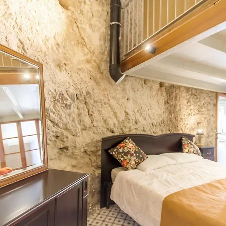 Pleasant Stone House & Jacuzzi St Martin - Happy Villa *