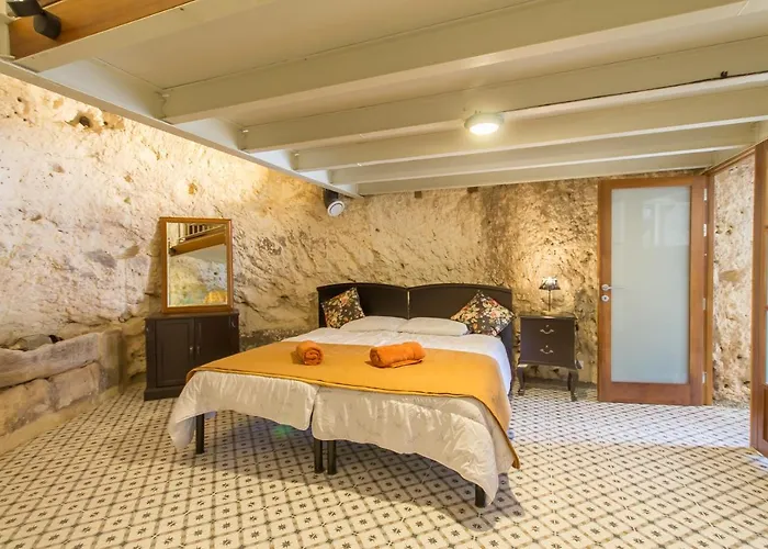 Pleasant Stone House & Jacuzzi St Martin - Happy L-Imgarr