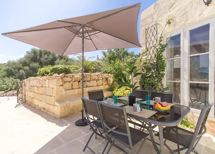 빌라 Pleasant Stone House & Jacuzzi St Martin - Happy