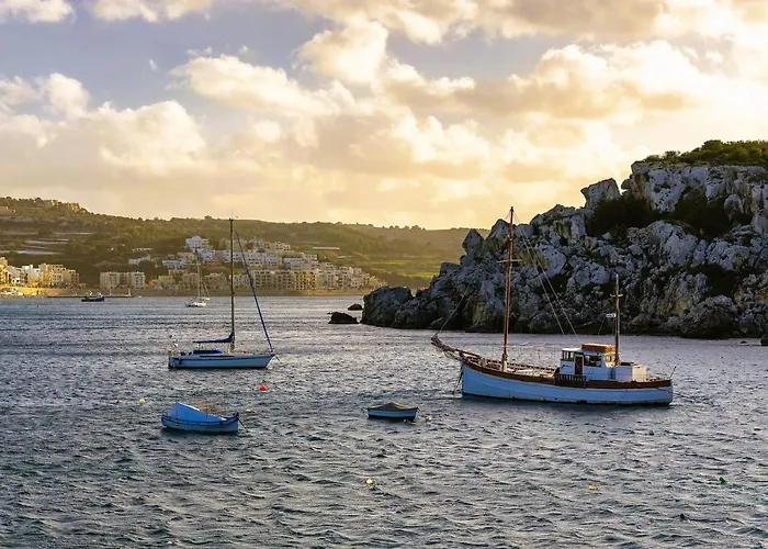 Pleasant Stone House & Jacuzzi St Martin - Happy ヴィラ *