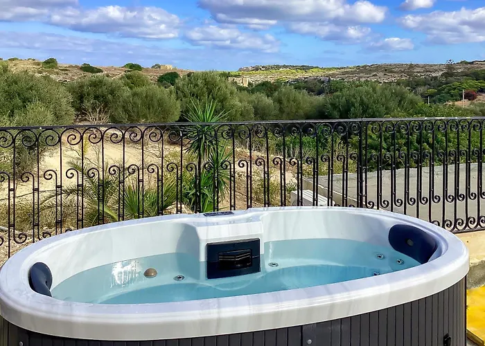 Pleasant Stone House & Jacuzzi St Martin - Happy L-Imgarr
